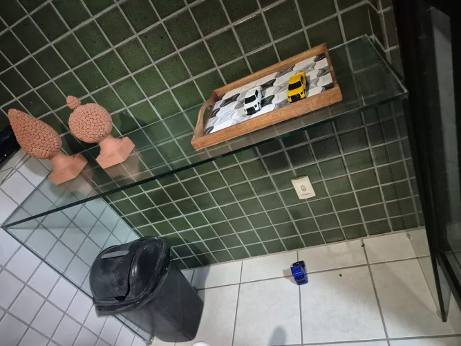 Aparador em vidro