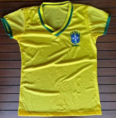 Camisa do Brasil feminina