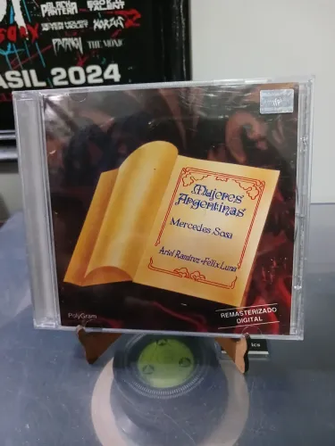 Cd Mercedes Sosa.