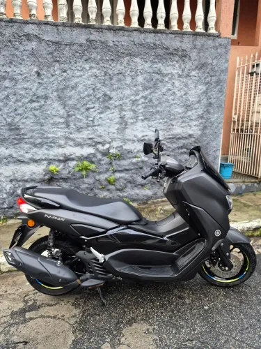 Moto nmax 160 segundo dono.