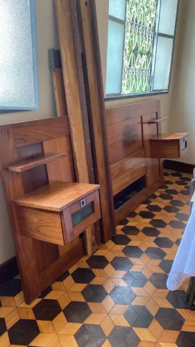 Cama Casal Madeira de Lei (Angelin)