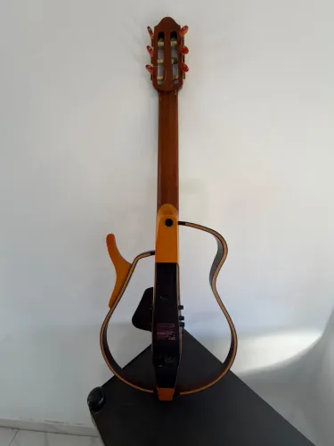 Violão de naylo slg 120