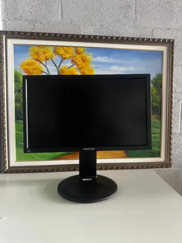 Monitor 20 polegadas Positivo Tela Giratoria e regulagem de altura