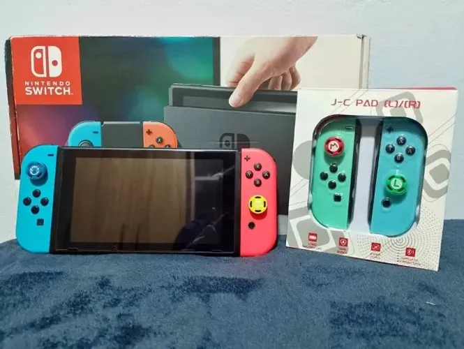 Switch V2 32+128(Sandisk Ultra)+Pokemon Let's go Pikachu Na Caixa!!!