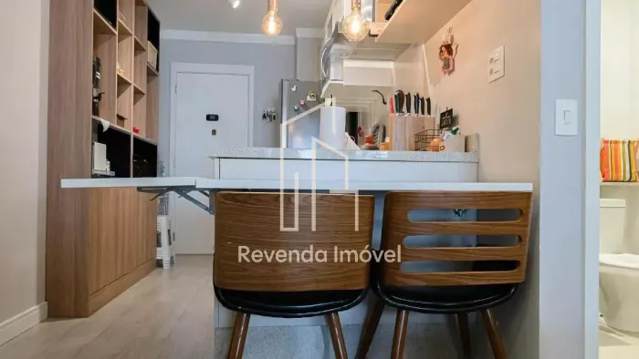 Apartamento á venda no Centro de São Paulo com 42m² 1 dormitório 1 banheiro