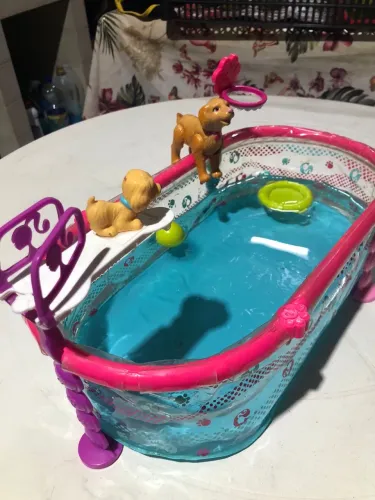 Barbie + Piscina da Barbie + todos acessórios