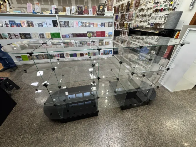 Prateleira de Vidro