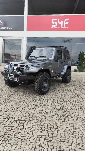 Troller T-4 4X4 3.0 TB Int. Cap. Rígida Diesel 2011
