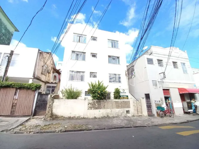 Amplo Apartamento 3 Quartos à Venda no Monte Serrat ( Cidade Baixa )