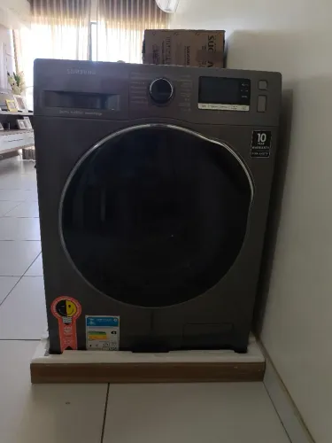 Máquina de lavar e secar Samsung 11g