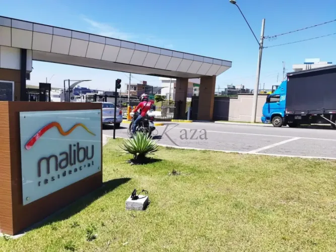 Oportunidade - Terreno em Condomínio - Condomínio Malibu Residencial - Caçapava - 250m².