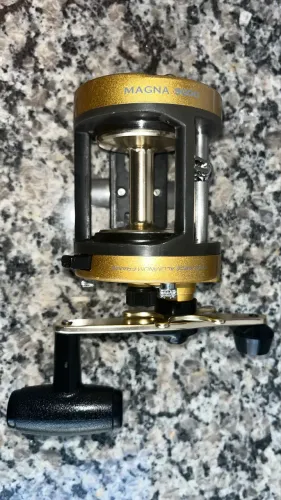 Carretilha Marine Sports Magna 5000 - Impecável