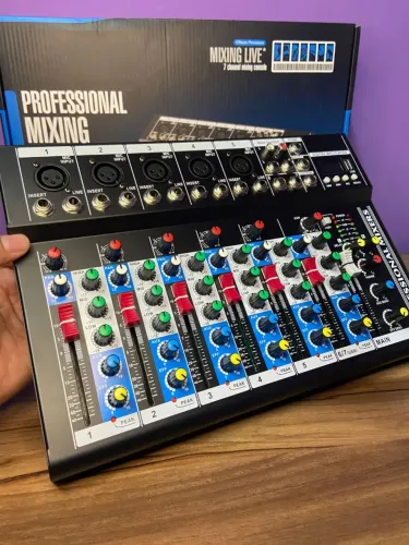 *Mesa de Som 7 Canais Mixing Live PROFESSIONAL MIXING CONSOLE*