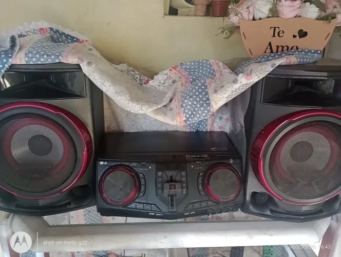 Som Lg 1.800w