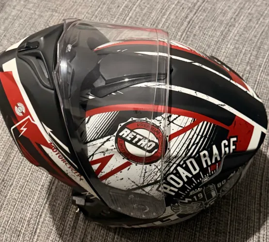 Capacete Helt