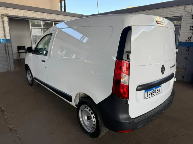 Renault Kangoo Advanced 1.6 16V Flex Mec. 2025