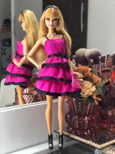Barbie style in the spotlight 2014 Mattel articulada 