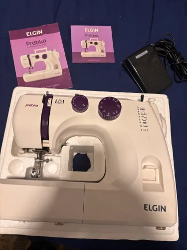 MÁQUINA DE COSTURA ELGIN PRATIKA