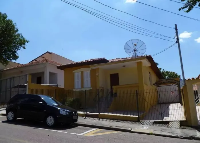 Casa para Venda, Vila Arens II, 3 dormitórios, 2 banheiros, 6 vagas