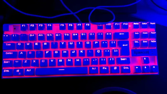 Teclado Mecânico Redragon Kumara Branco + Brinde
