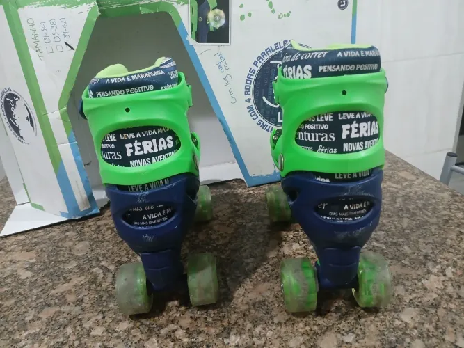 Patins seminovos tamanho ajustável 39-42