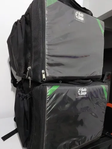 2 Bags p motoboy