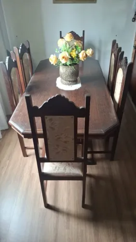 Vendo mesa de jantar