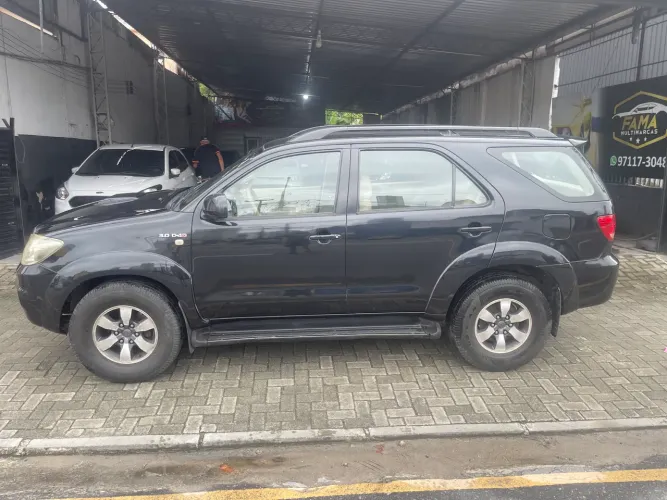 Toyota Hilux SW4 SRV D4-d 4X4 3.0 TDI Dies. AUT 2006