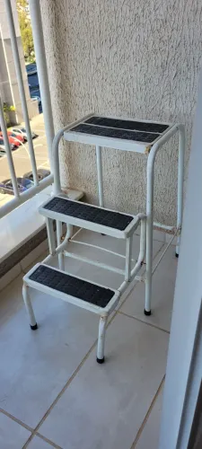 Escada dobrável 3 degraus 60cm altura