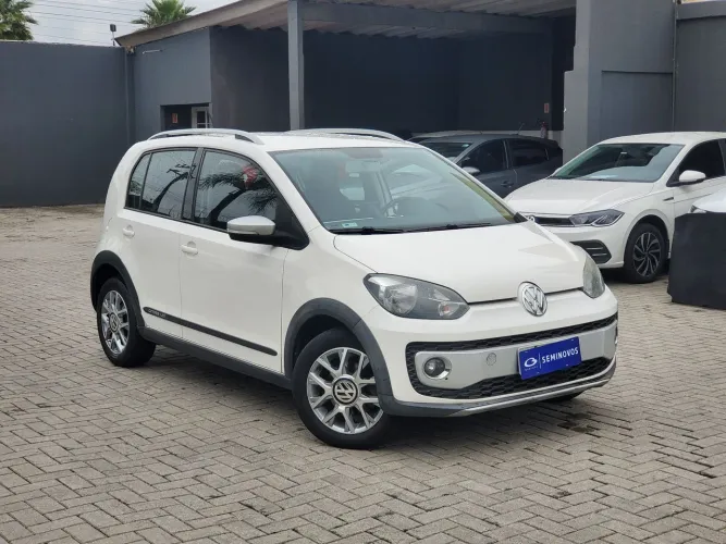 Volkswagen Up! Cross 1.0 TSI Total Flex 12V 5P 2017