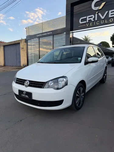 Volkswagen Polo 1.6 Mi/s.ouro 1.6 MI Tot.flex 8V 5P 2013