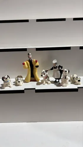 Raro conjunto Os 101 Dálmatas Kinder Ovo