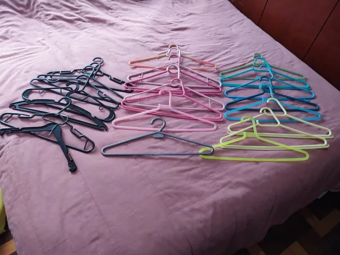 Cabides coloridos