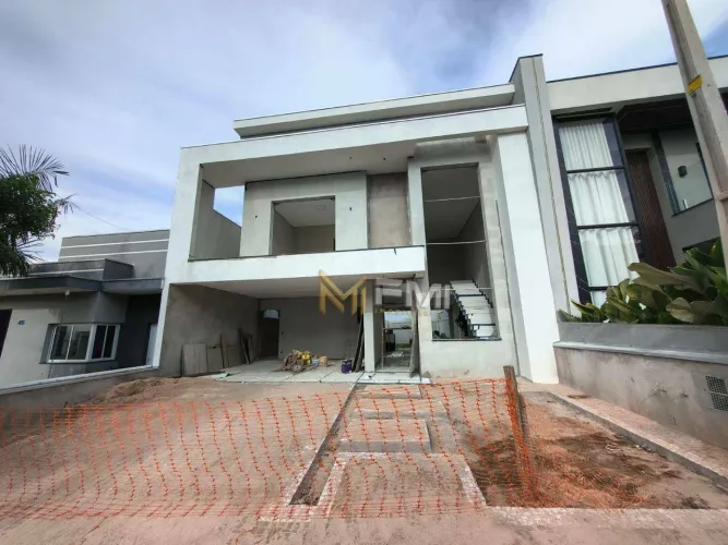Sobrado com 4 dormitórios à venda, 168 m² por R$ 1.350.000,00 - Parque Olívio Franceschini