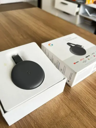 Google Chromecast 3ª Geração Full HD - Completo na Caixa