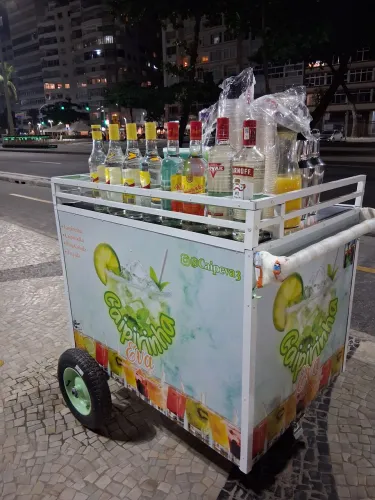Carrinho de caipirinha 