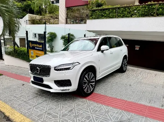 Volvo XC 90 T-6 Momentum 2.0 320cv 5P 2020