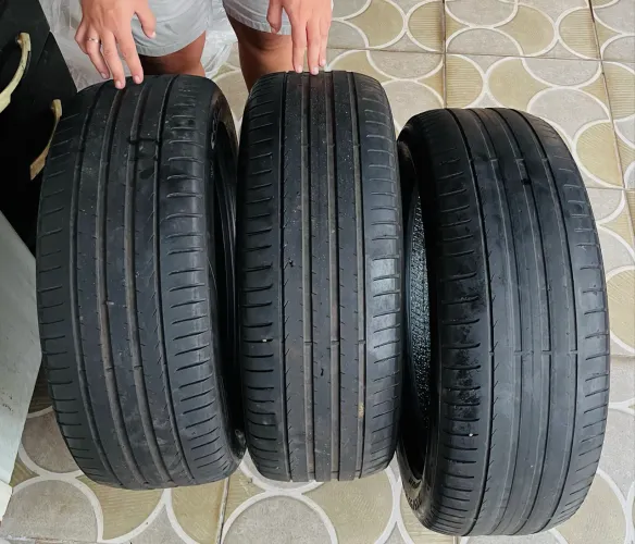 PNEU PIRELLI 235/50 R19