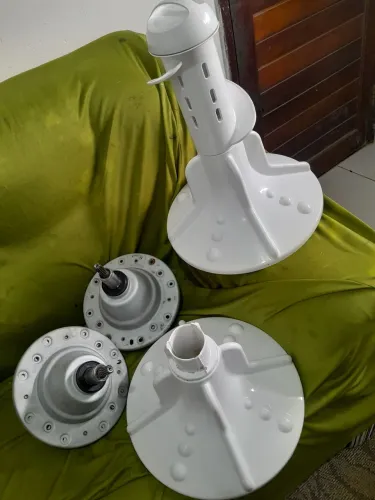 Trabalho com máquinas de lavar roupas * 