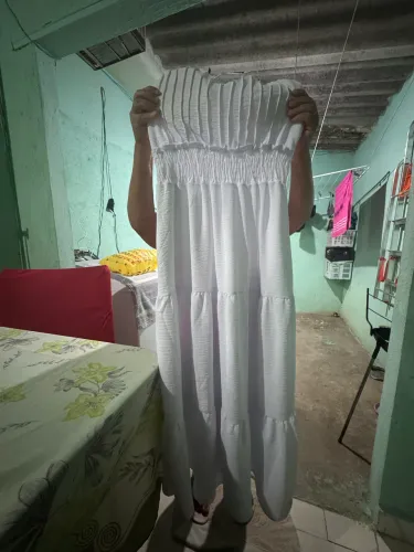 Vendo vestido que NUNCA FOI USADO!!