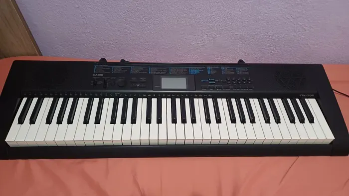 Teclado eletrônica