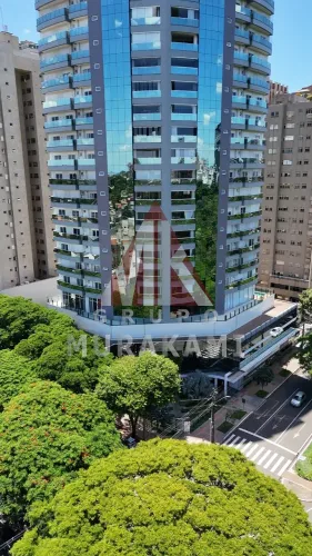 Edifício Antônio Schwabe em Maringá, próximo ao Parque do Ingá. Localização privilegiada, 