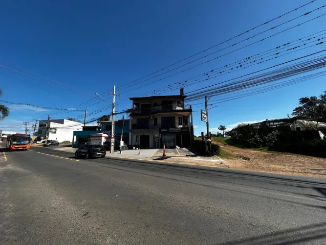 SALA COMERCIAL PARA LOCAÇÃO NO CONTORNO