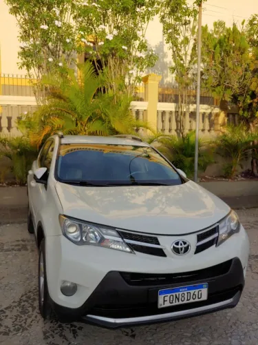 Toyota RAV4 2.0 4X2 16V Aut. 2014