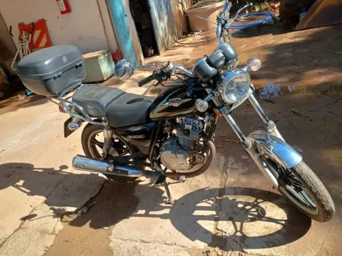 intruder suzuki 125