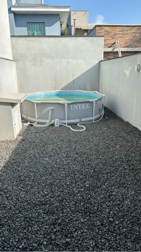 Piscina estruturada redonda Intex