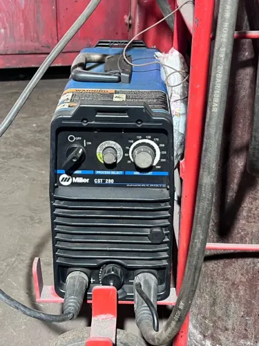 Inversora de solda tig/eletrodo revestido Müller CST 280