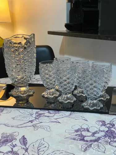 Conjunto de copos e Jarra belíssimo!