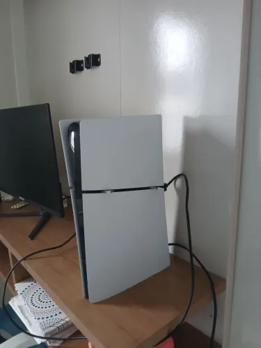 Vendo ps5 slim digital