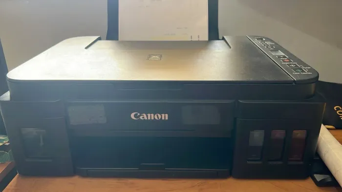 Impressora Canon g3111 apresenta problema na tinta